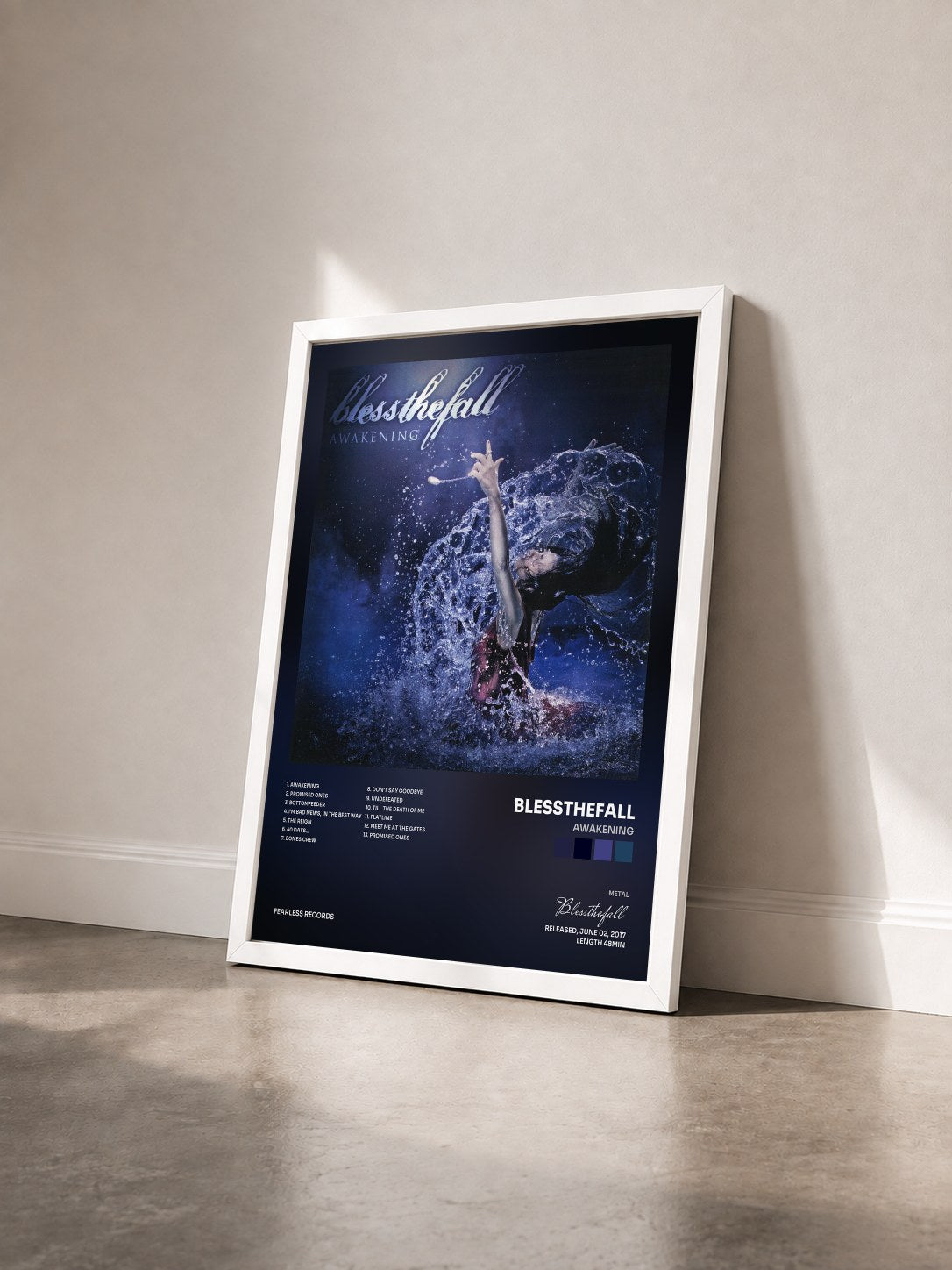 #blanc Tableau de l'album Awakening de Blessthefall vu de trois quarts, cadre blanc