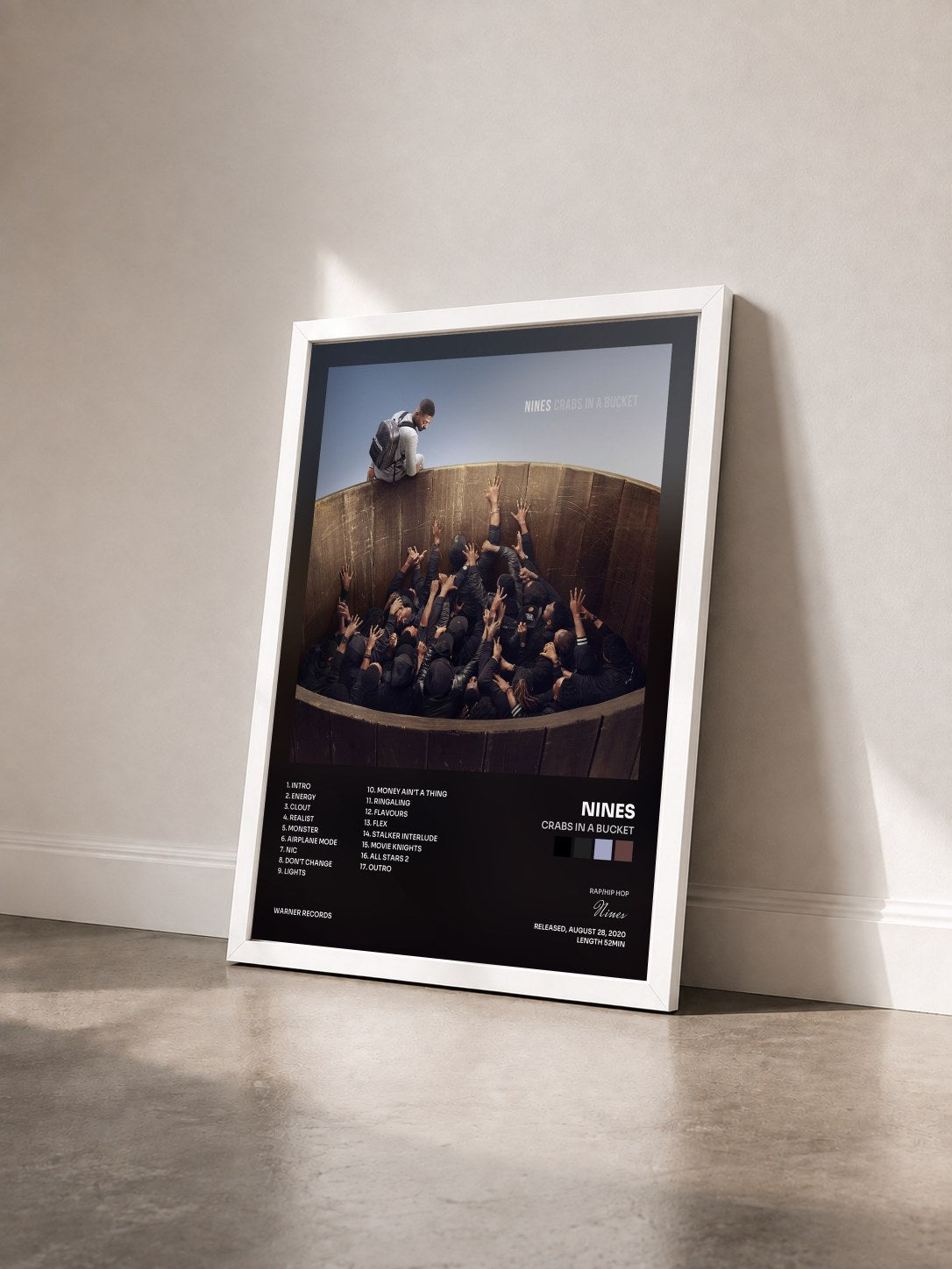 #blanc Tableau de l'album Crabs In A Bucket de Nines vu de trois quarts, cadre blanc