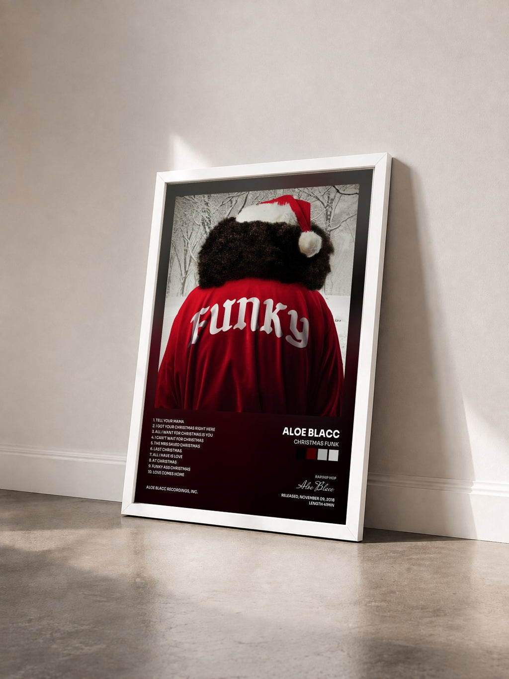 #blanc Christmas Funk de Aloe Blacc en lámina enmarcada vista de tres cuartos, marco blanco