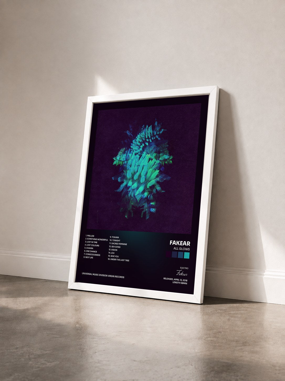 #blanc Tableau de l'album All Glows de Fakear vu de trois quarts, cadre blanc