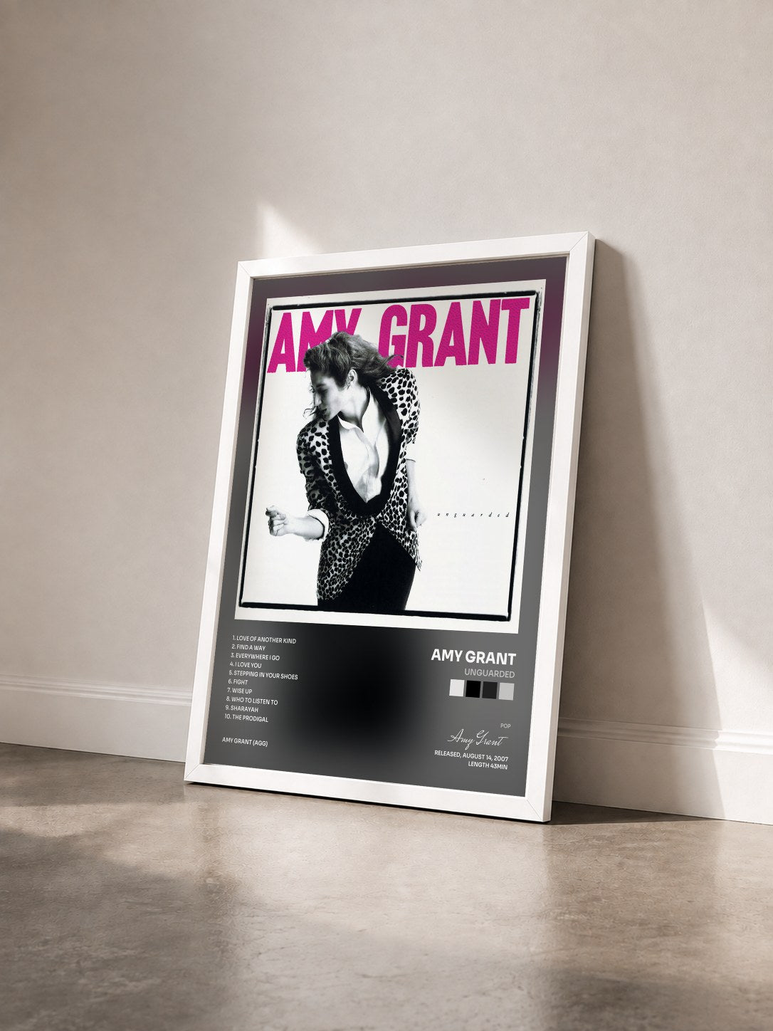 #blanc Tableau de l'album Unguarded de Amy Grant vu de trois quarts, cadre blanc