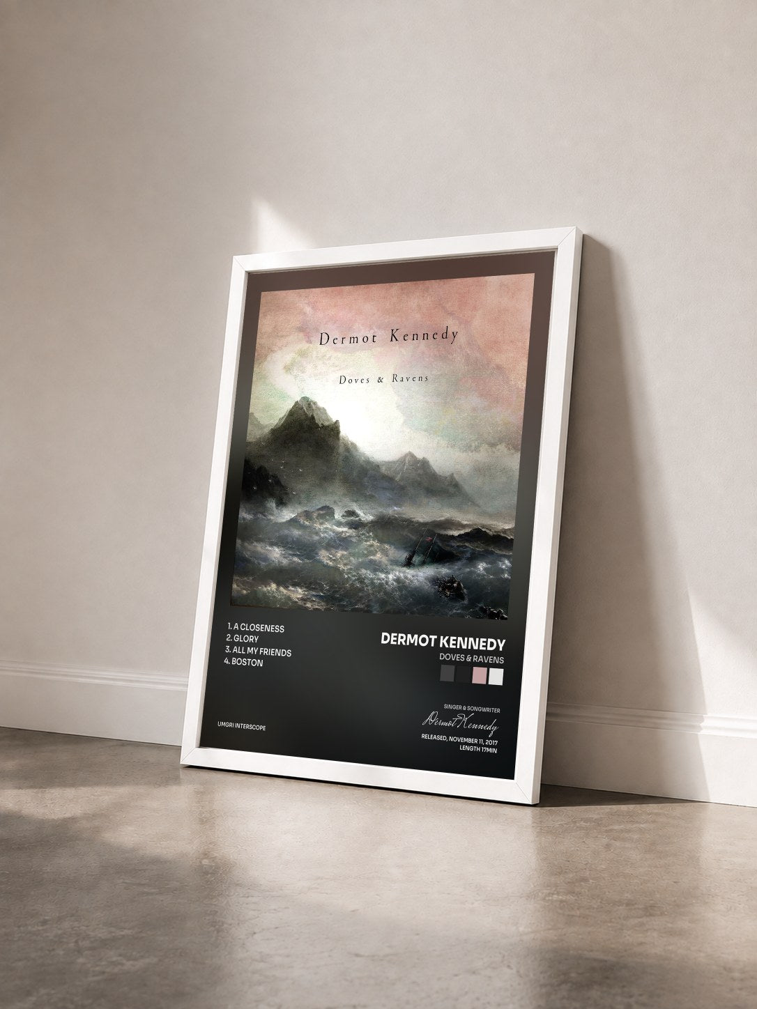 #blanc Tableau de l'album Doves & Ravens de Dermot Kennedy vu de trois quarts, cadre blanc