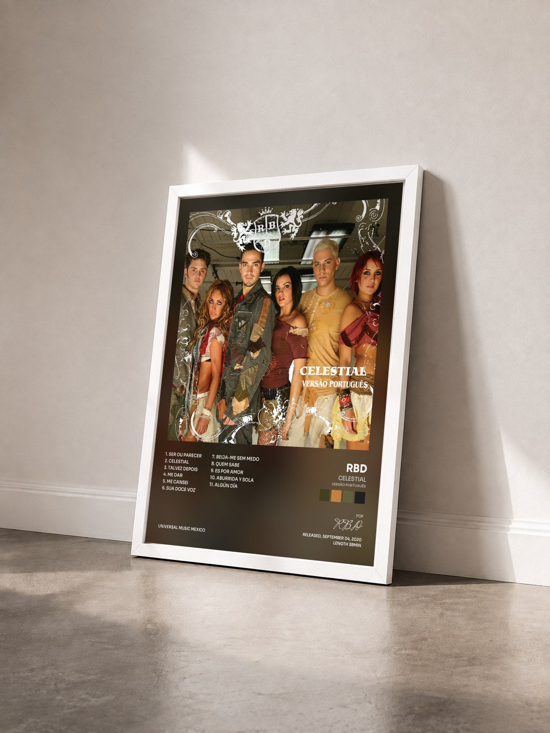#blanc Tableau de l'album Celestial (Versão Português) de RBD vu de trois quarts, cadre blanc