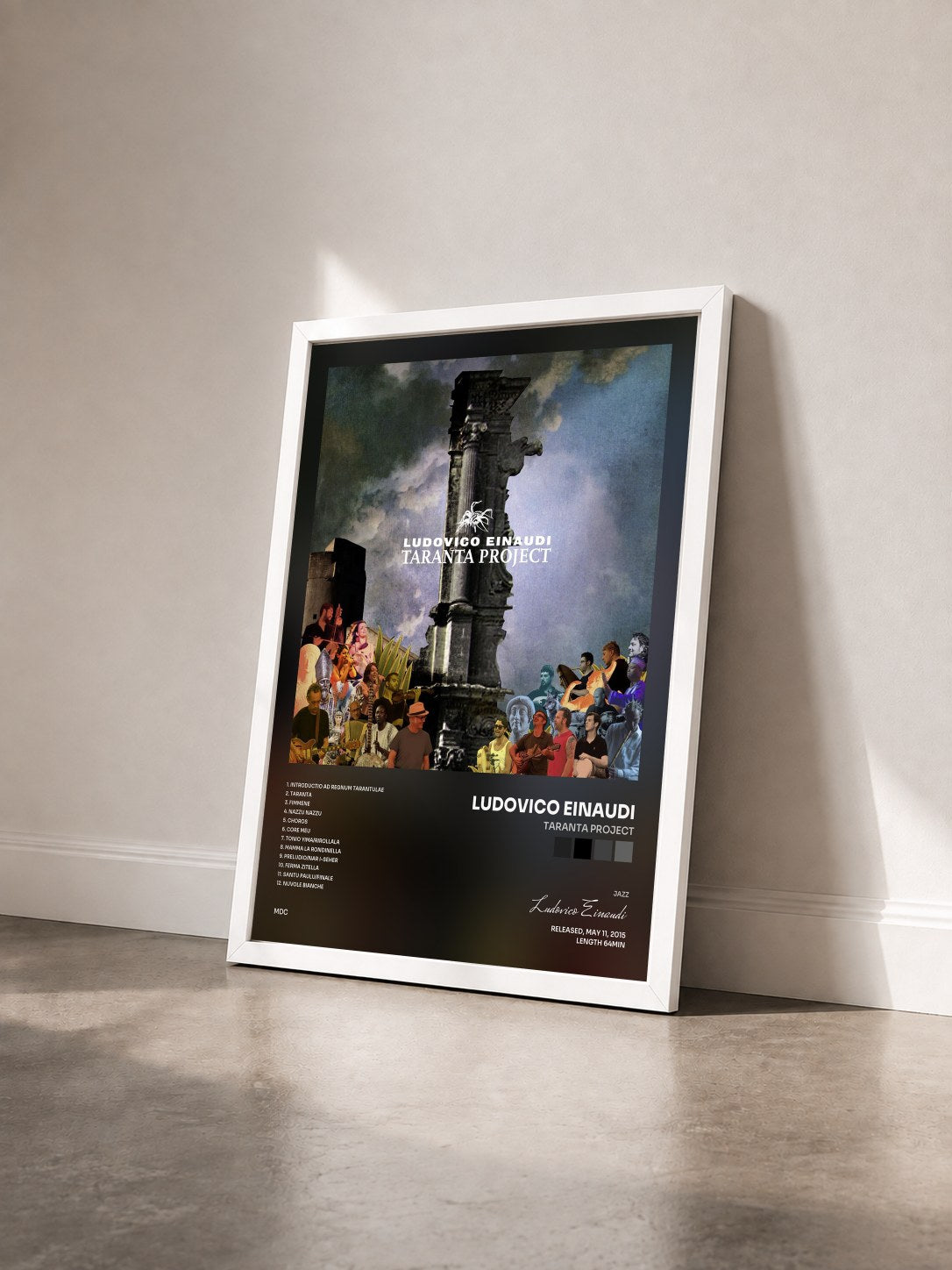 #blanc Tableau de l'album Taranta Project de Ludovico Einaudi vu de trois quarts, cadre blanc