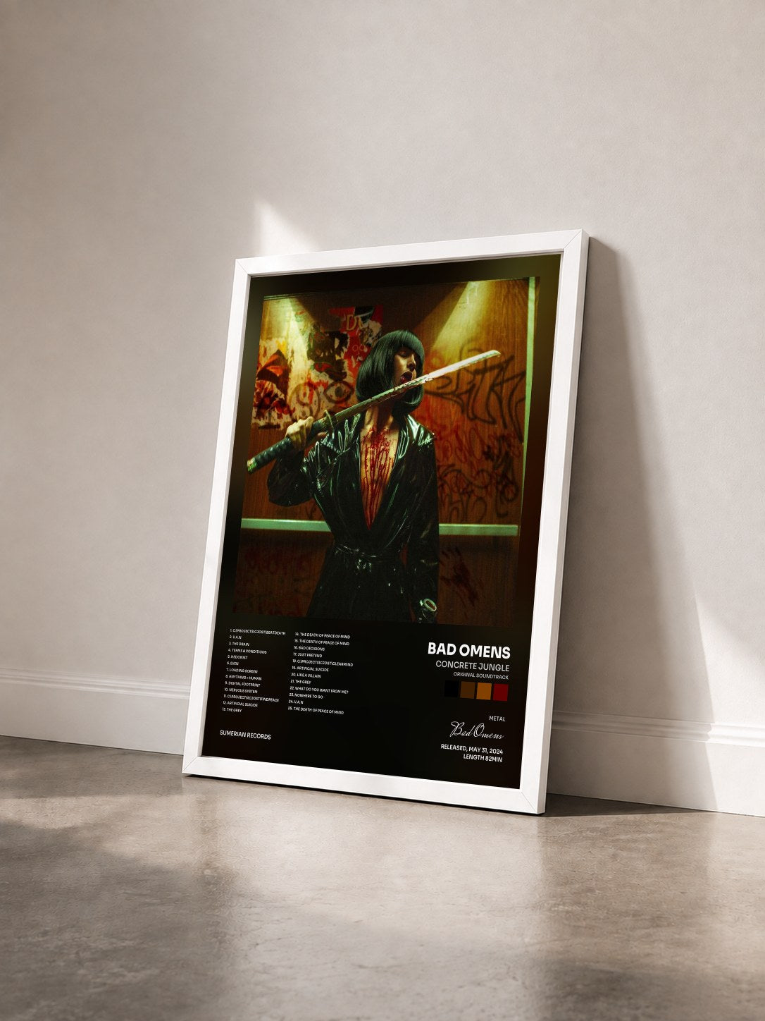 #blanc Tableau de l'album CONCRETE JUNGLE (Original Soundtrack) de Bad Omens vu de trois quarts, cadre blanc