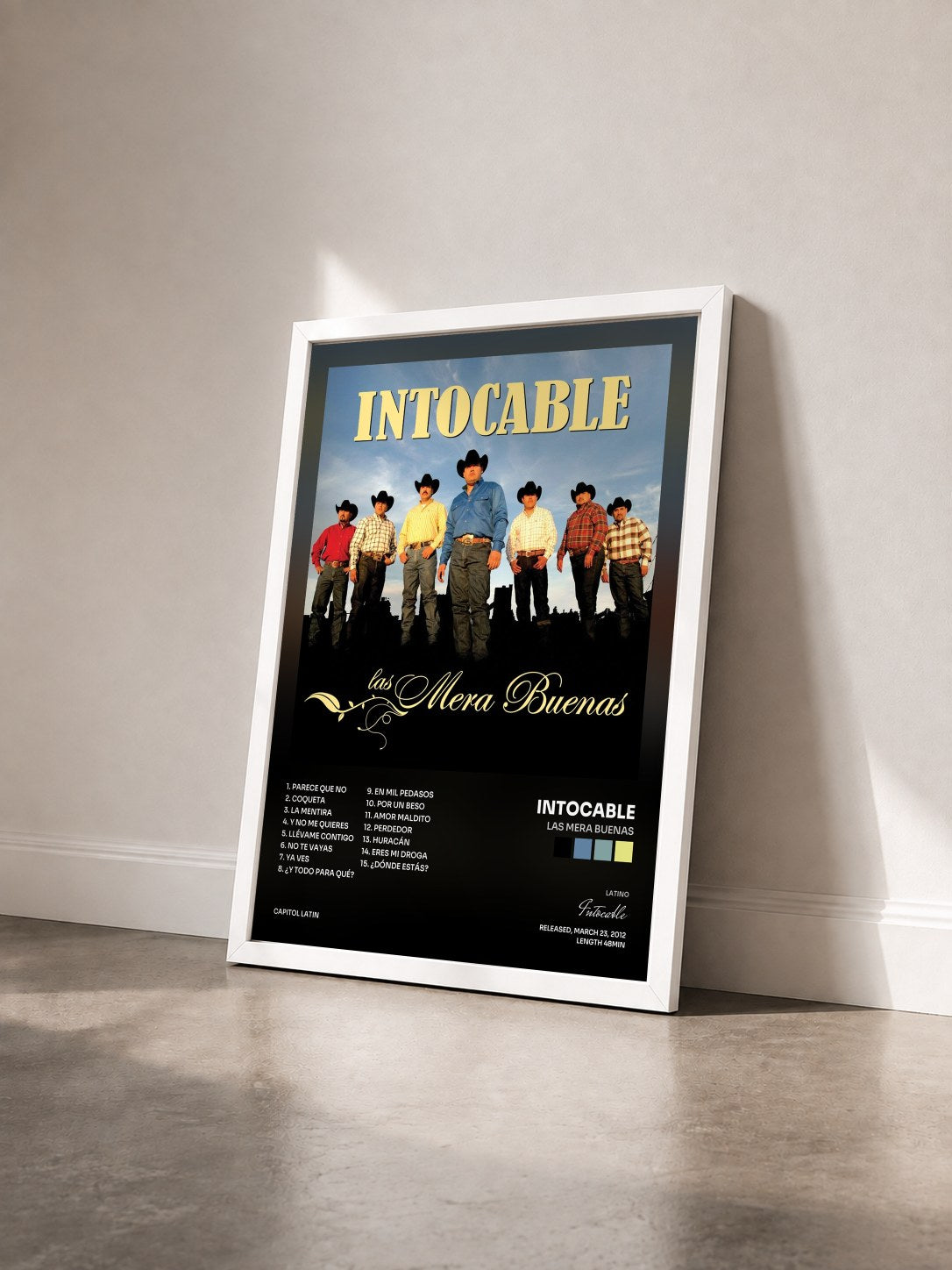 #blanc Tableau de l'album Las Mera Buenas de Intocable vu de trois quarts, cadre blanc