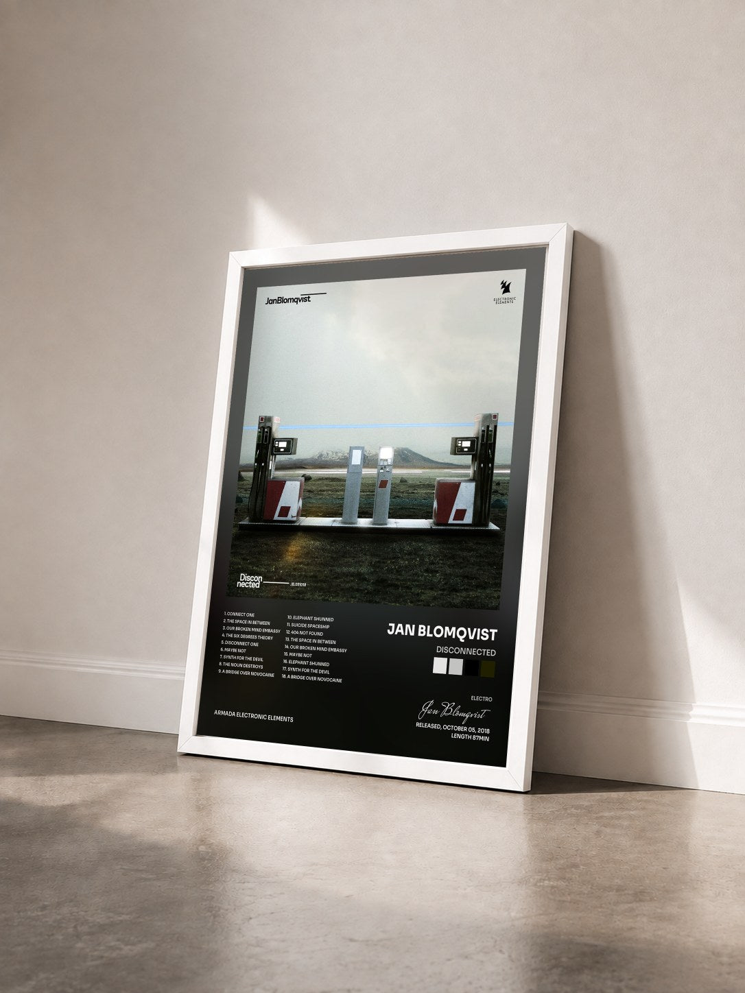 #blanc Tableau de l'album Disconnected de Jan Blomqvist vu de trois quarts, cadre blanc