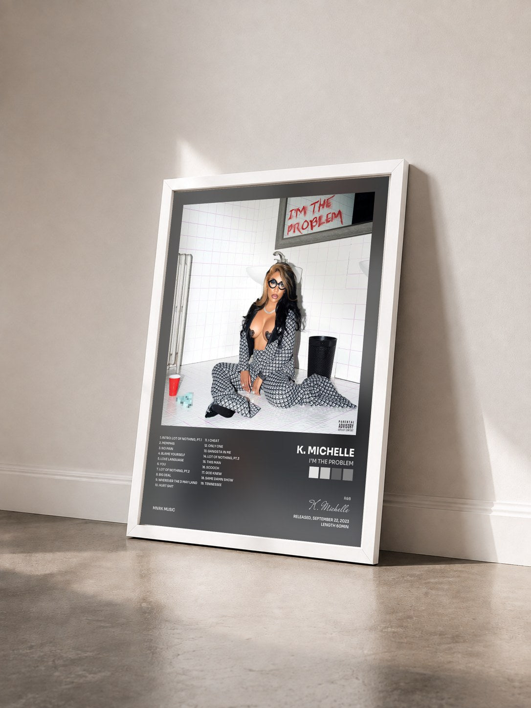 #blanc Tableau de l'album I'M THE PROBLEM de K. Michelle vu de trois quarts, cadre blanc