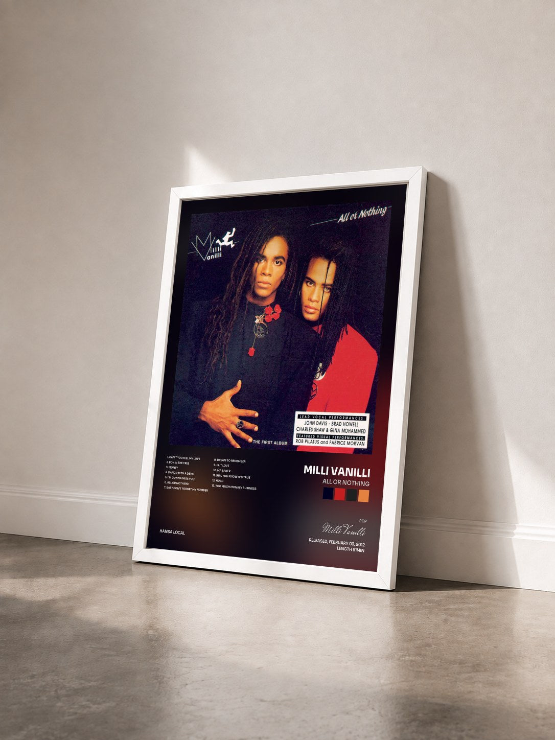 #blanc Tableau de l'album All Or Nothing de Milli Vanilli vu de trois quarts, cadre blanc