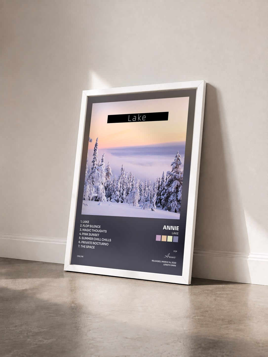 #blanc Tableau de l'album Lake de Annie vu de trois quarts, cadre blanc