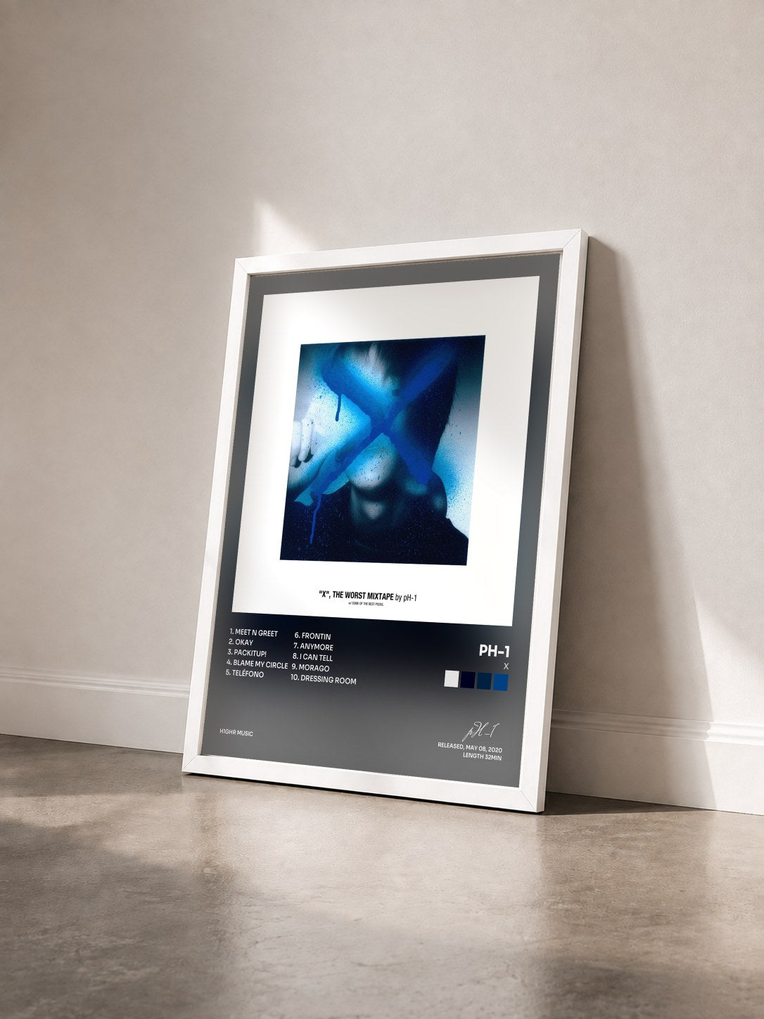 #blanc Tableau de l'album X de pH-1 vu de trois quarts, cadre blanc