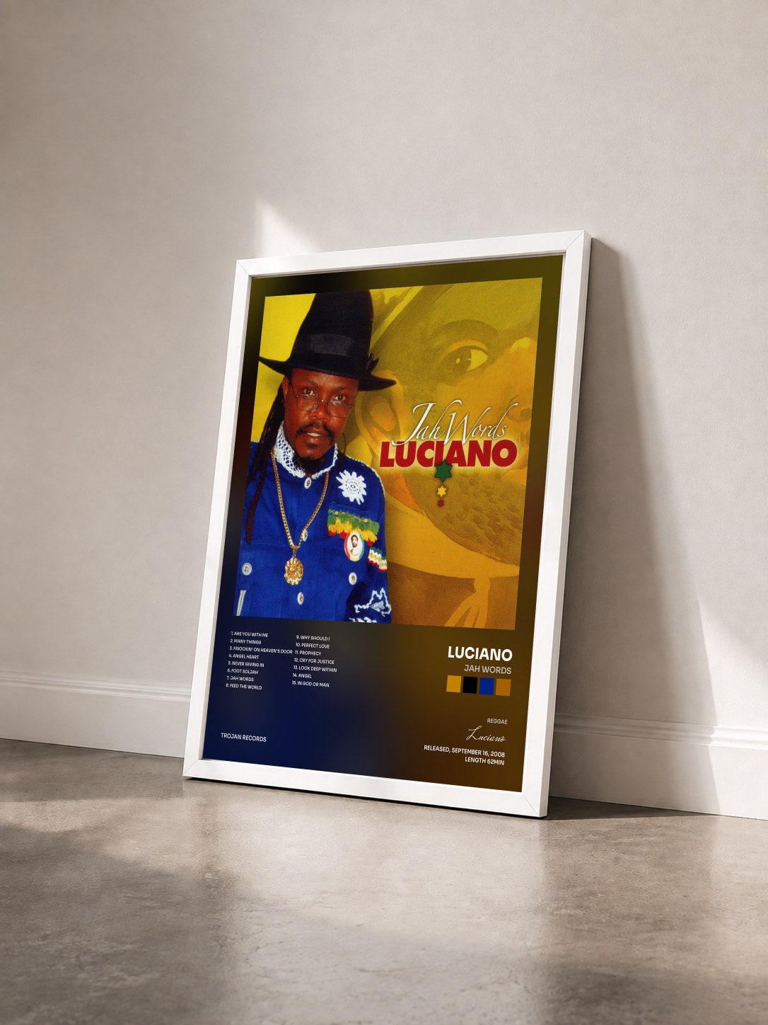 #blanc Tableau de l'album Jah Words de Luciano vu de trois quarts, cadre blanc