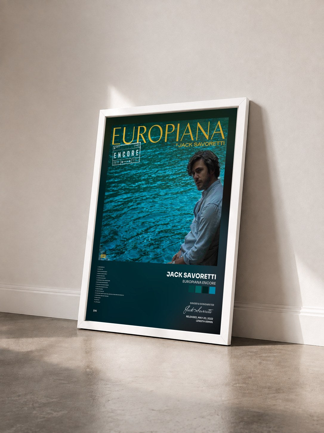 #blanc Tableau de l'album Europiana Encore de Jack Savoretti vu de trois quarts, cadre blanc