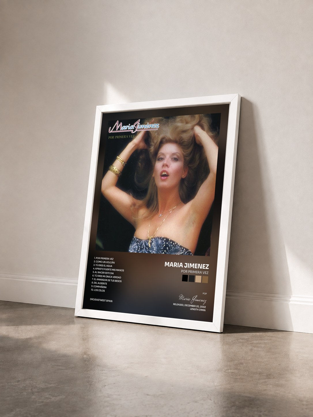 #blanc Tableau de l'album Por primera vez de Maria Jimenez vu de trois quarts, cadre blanc