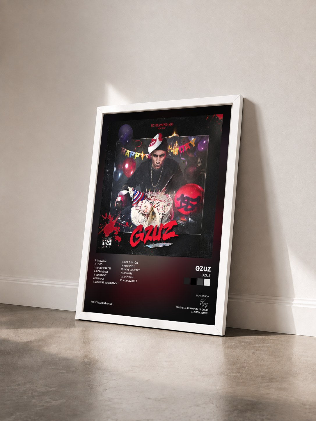 #blanc Tableau de l'album Gzuz de Gzuz vu de trois quarts, cadre blanc