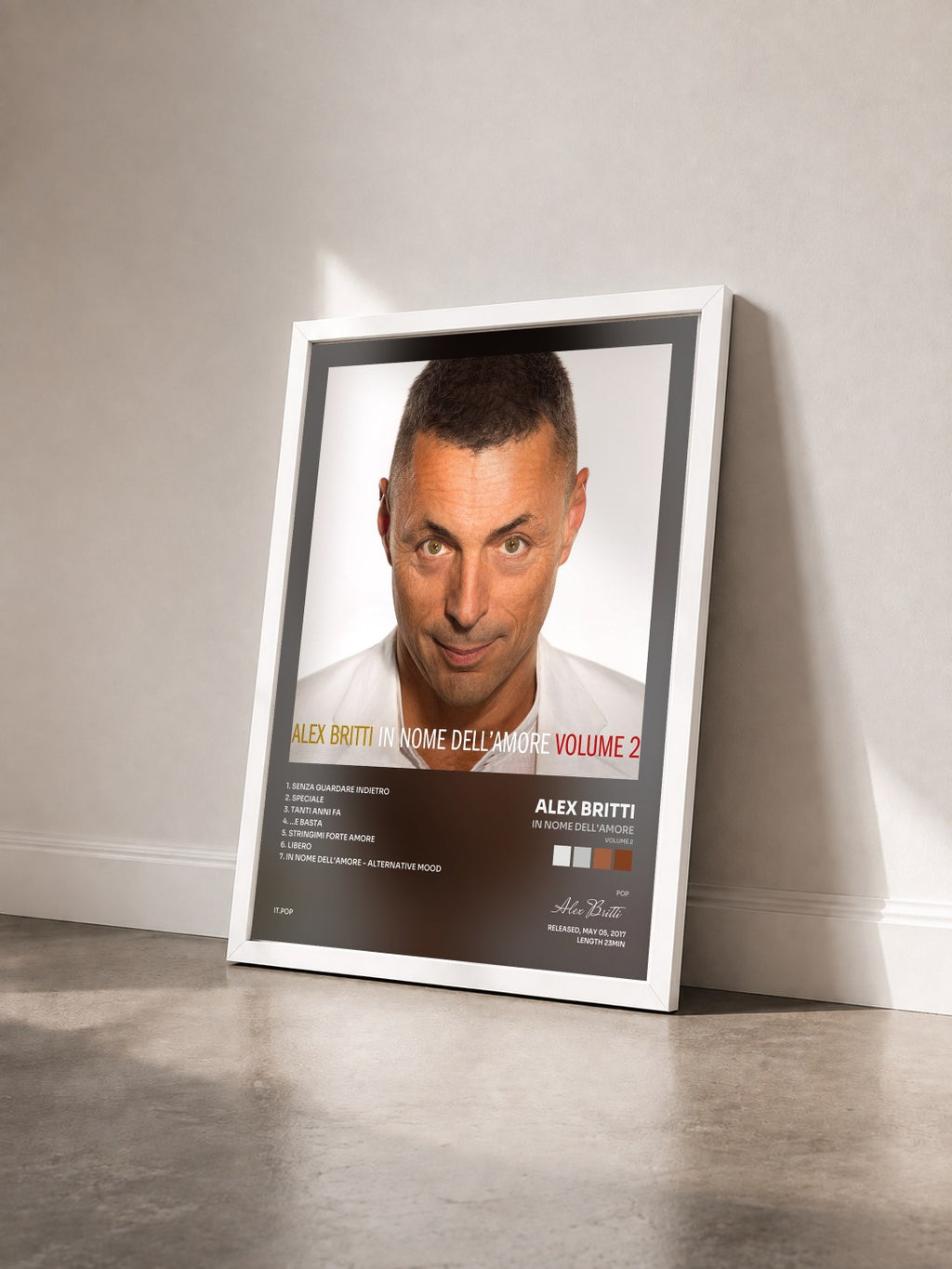 #blanc Tableau de l'album In nome dell'amore (volume 2) de Alex Britti vu de trois quarts, cadre blanc