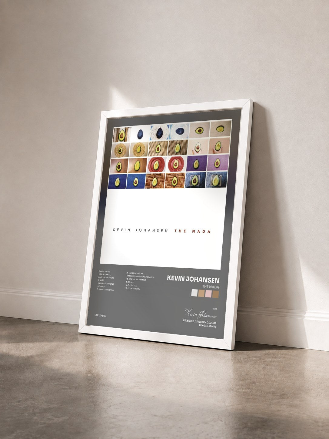 #blanc Tableau de l'album The Nada de Kevin Johansen vu de trois quarts, cadre blanc