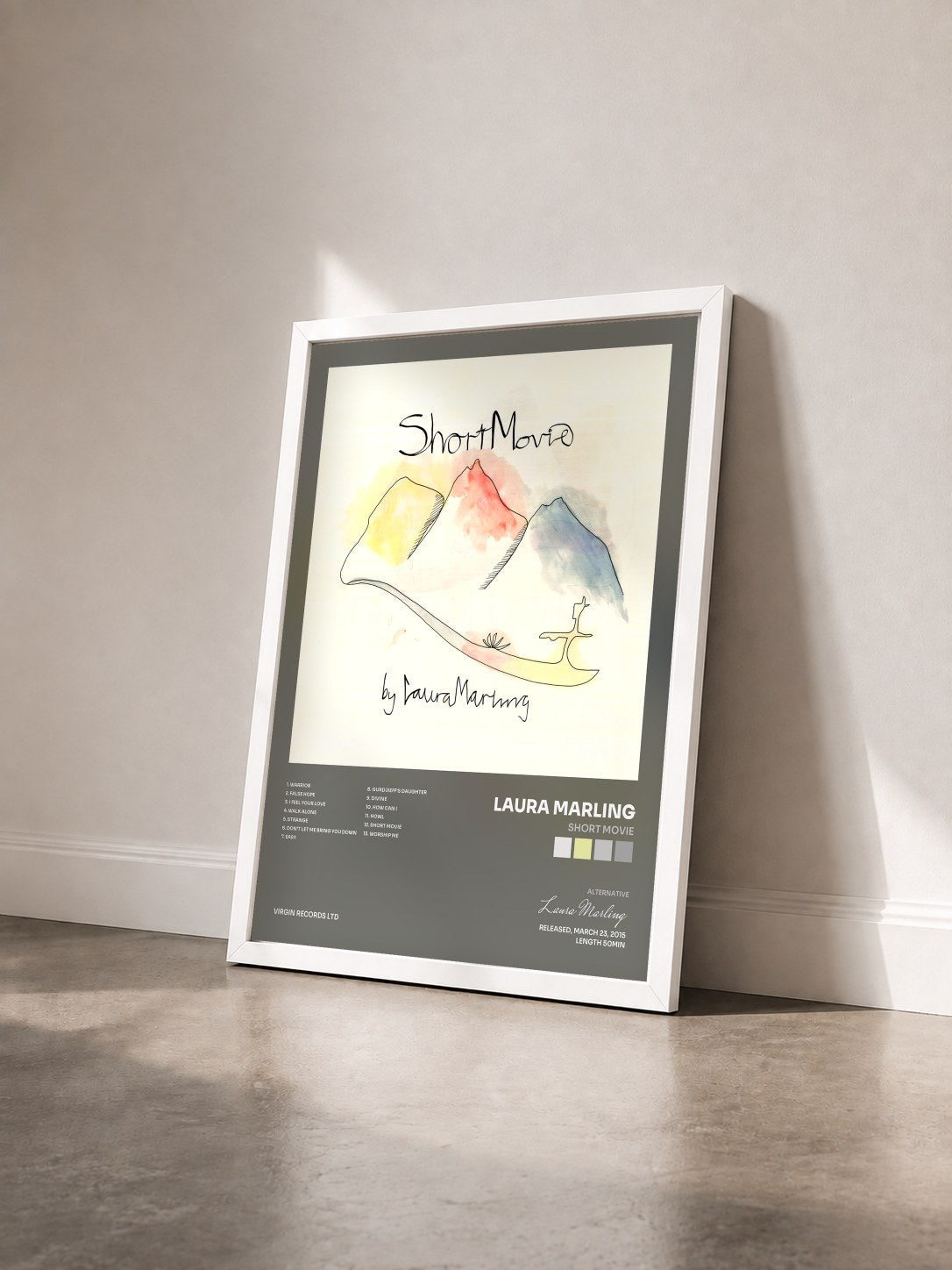 #blanc Tableau de l'album Short Movie de Laura Marling vu de trois quarts, cadre blanc