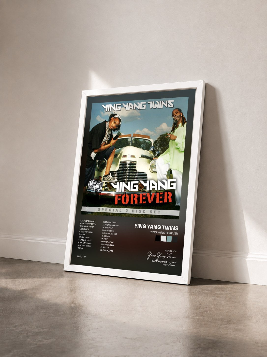 #blanc Tableau de l'album Ying Yang Forever de Ying Yang Twins vu de trois quarts, cadre blanc