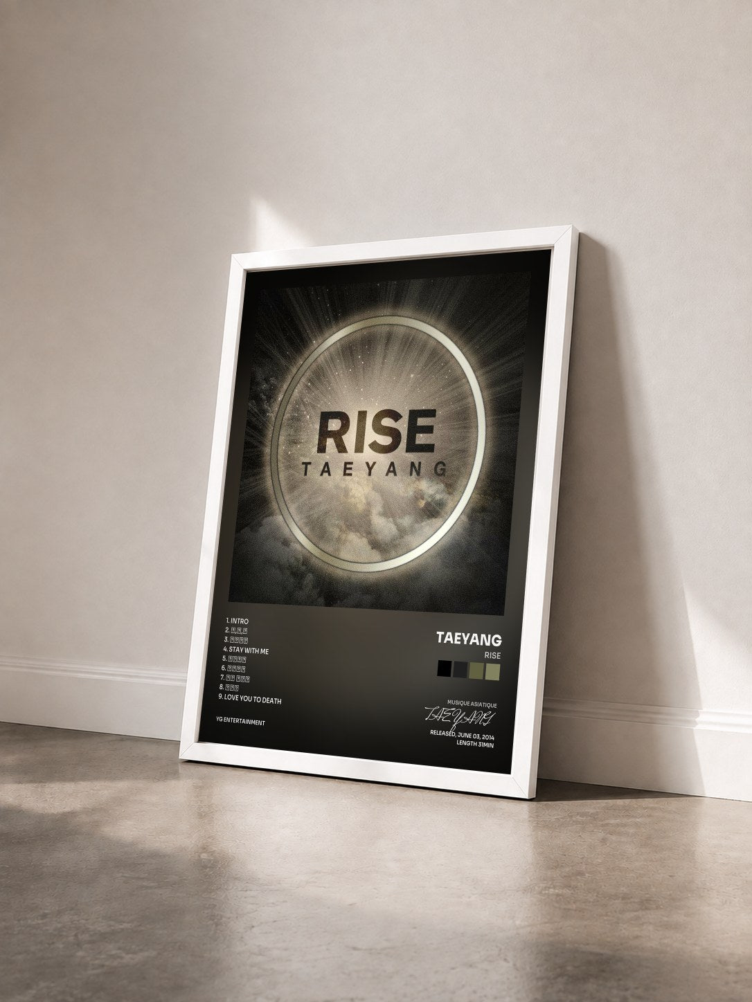 #blanc Tableau de l'album RISE de TAEYANG vu de trois quarts, cadre blanc