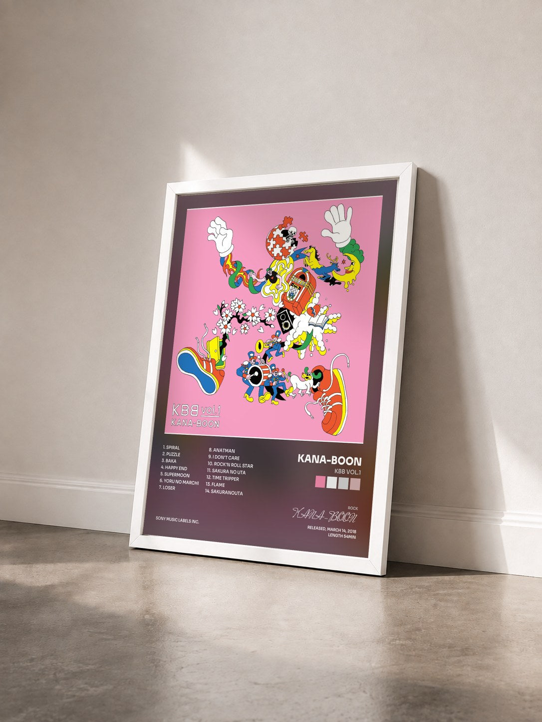 #blanc Tableau de l'album KBB vol.1 de KANA-BOON vu de trois quarts, cadre blanc