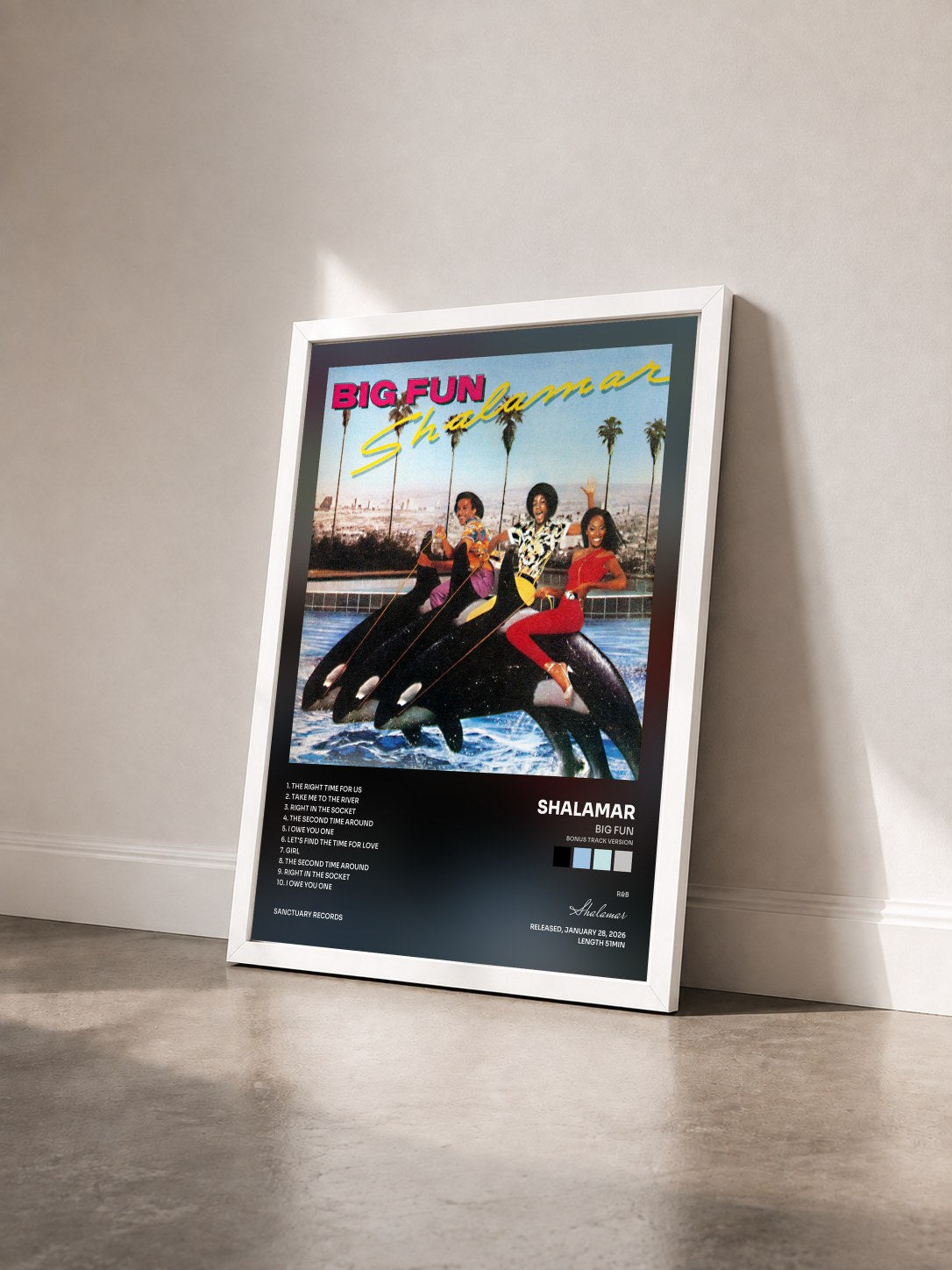 #blanc Tableau de l'album Big Fun (Bonus Track Version) de Shalamar vu de trois quarts, cadre blanc
