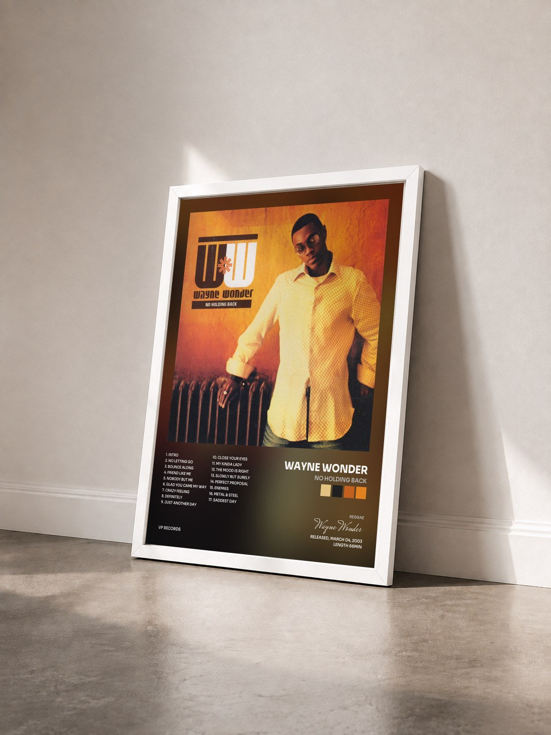 #blanc Tableau de l'album No Holding Back de Wayne Wonder vu de trois quarts, cadre blanc