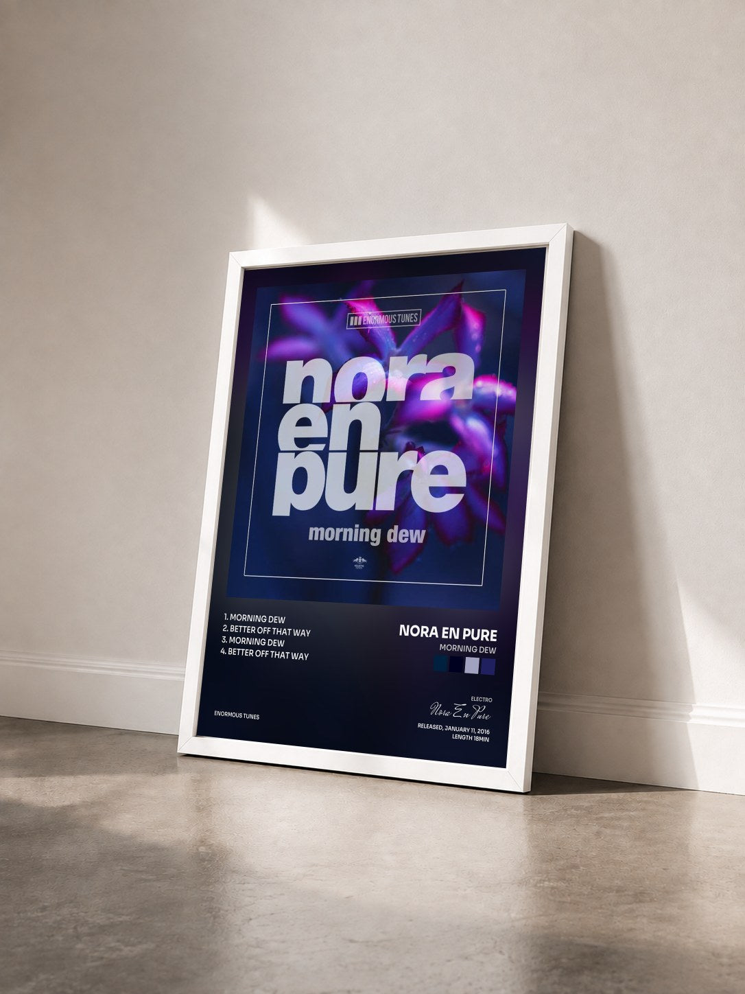 #blanc Tableau de l'album Morning Dew de Nora En Pure vu de trois quarts, cadre blanc