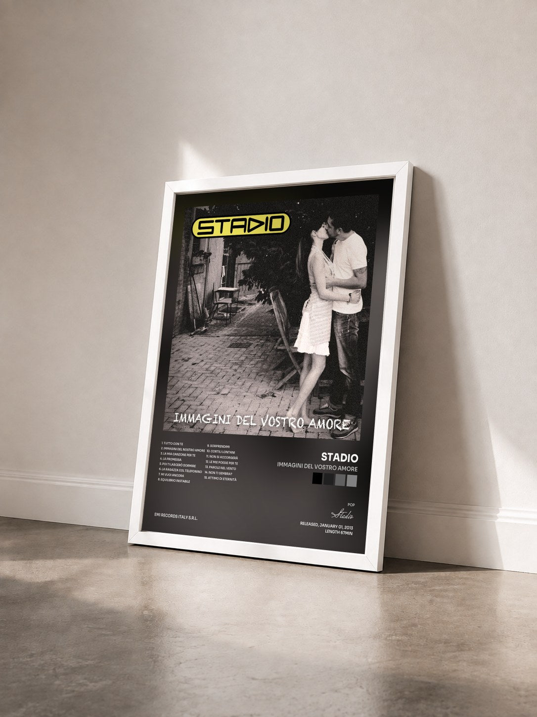 #blanc Tableau de l'album Immagini Del Vostro Amore de Stadio vu de trois quarts, cadre blanc