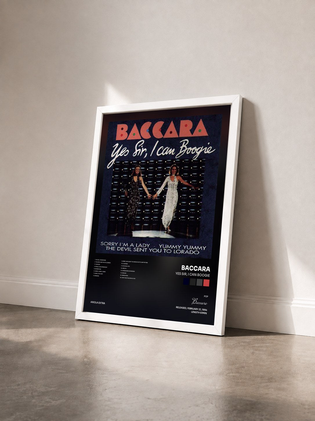 #blanc Tableau de l'album Yes Sir, I Can Boogie de Baccara vu de trois quarts, cadre blanc
