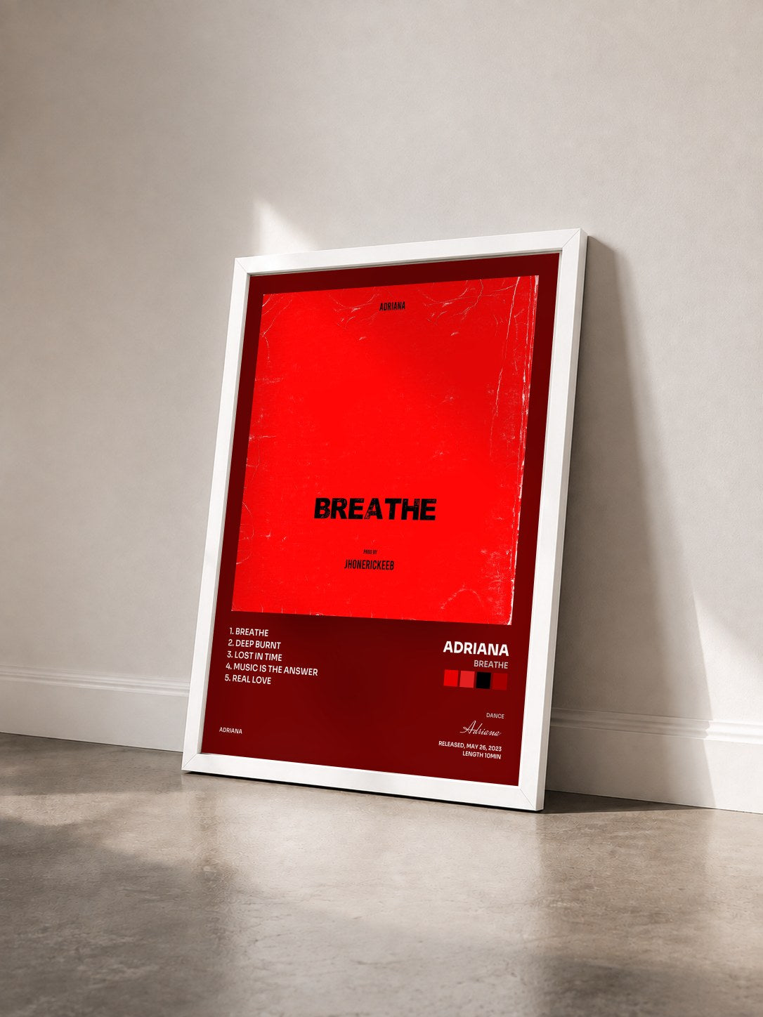 #blanc Tableau de l'album Breathe de Adriana vu de trois quarts, cadre blanc
