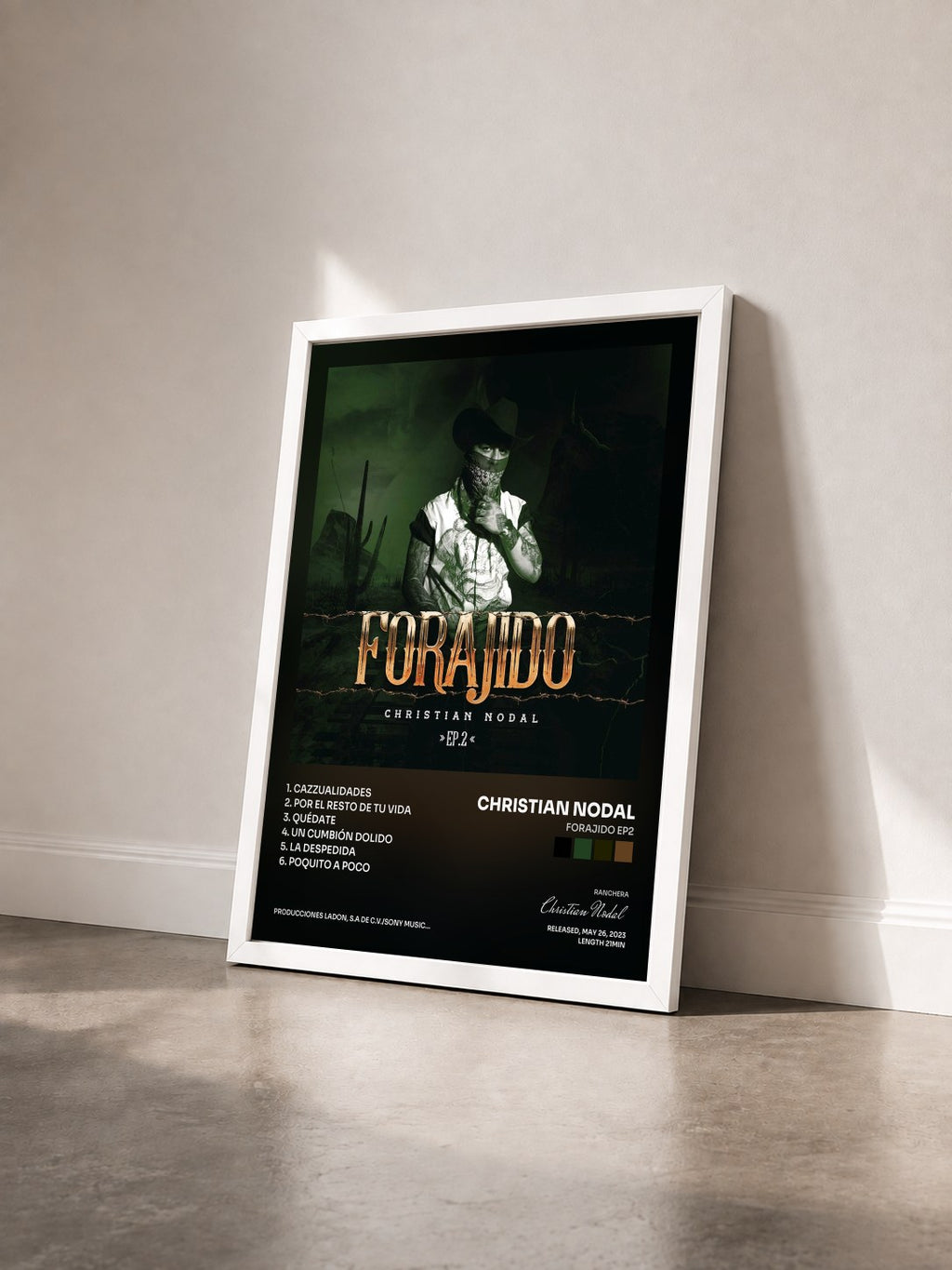 #blanc Tableau de l'album Forajido EP2 de Christian Nodal vu de trois quarts, cadre blanc