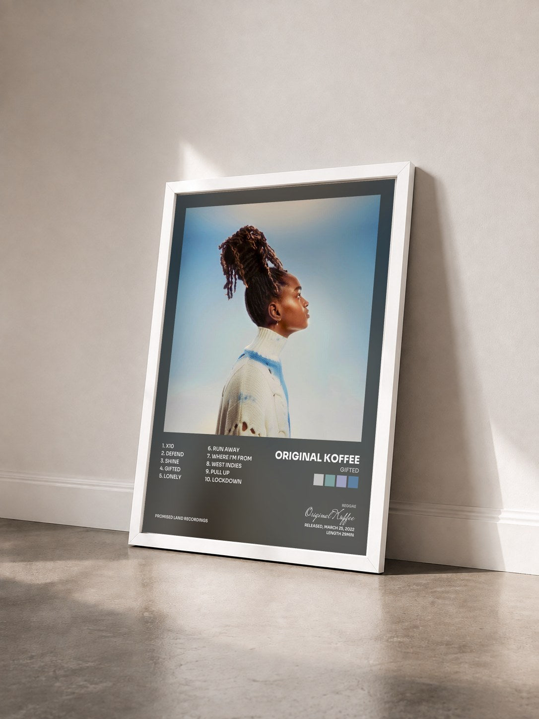 #blanc Tableau de l'album Gifted de Original Koffee vu de trois quarts, cadre blanc
