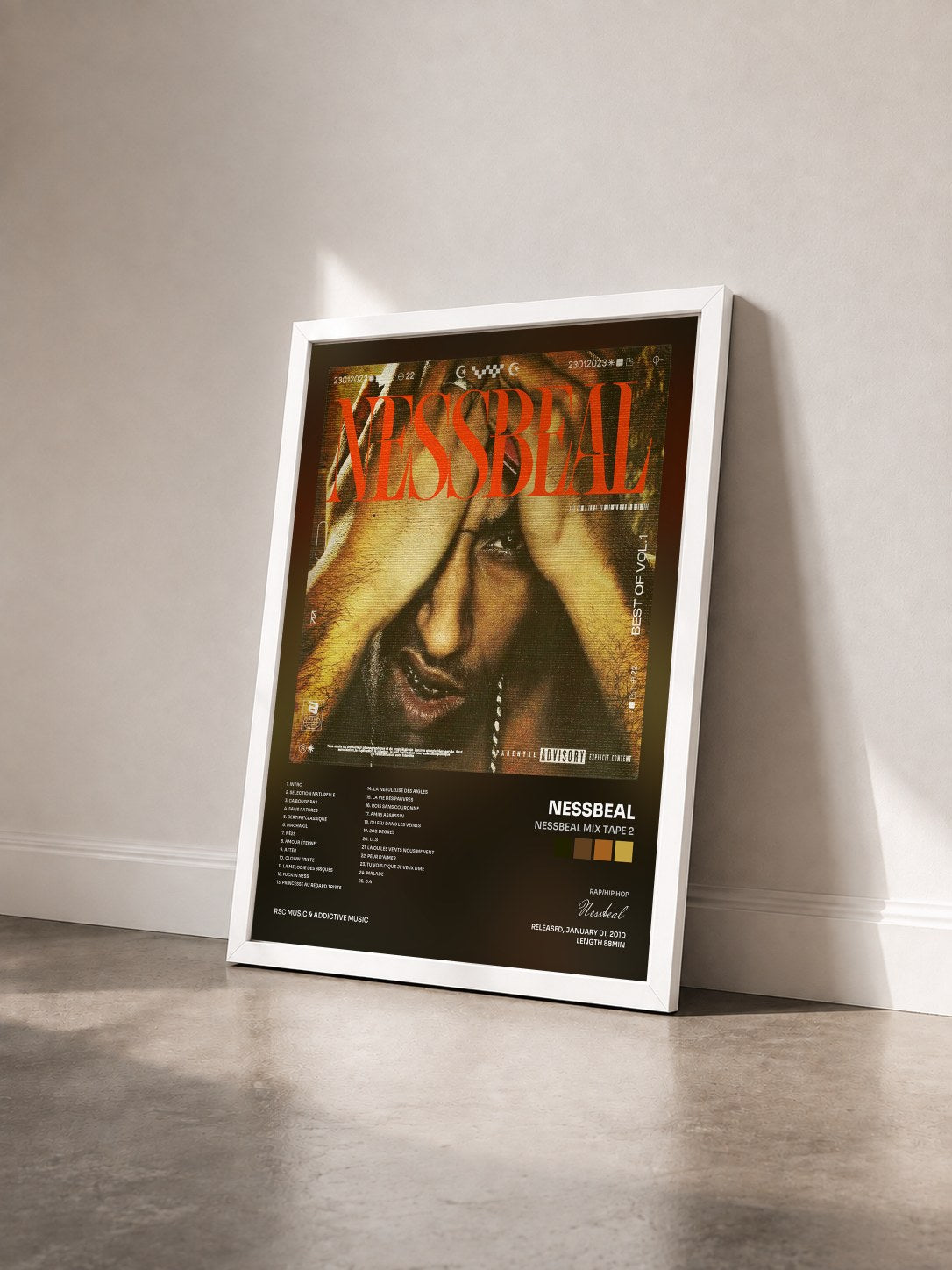 #blanc Tableau de l'album Nessbeal Mix tape 2 de Nessbeal vu de trois quarts, cadre blanc