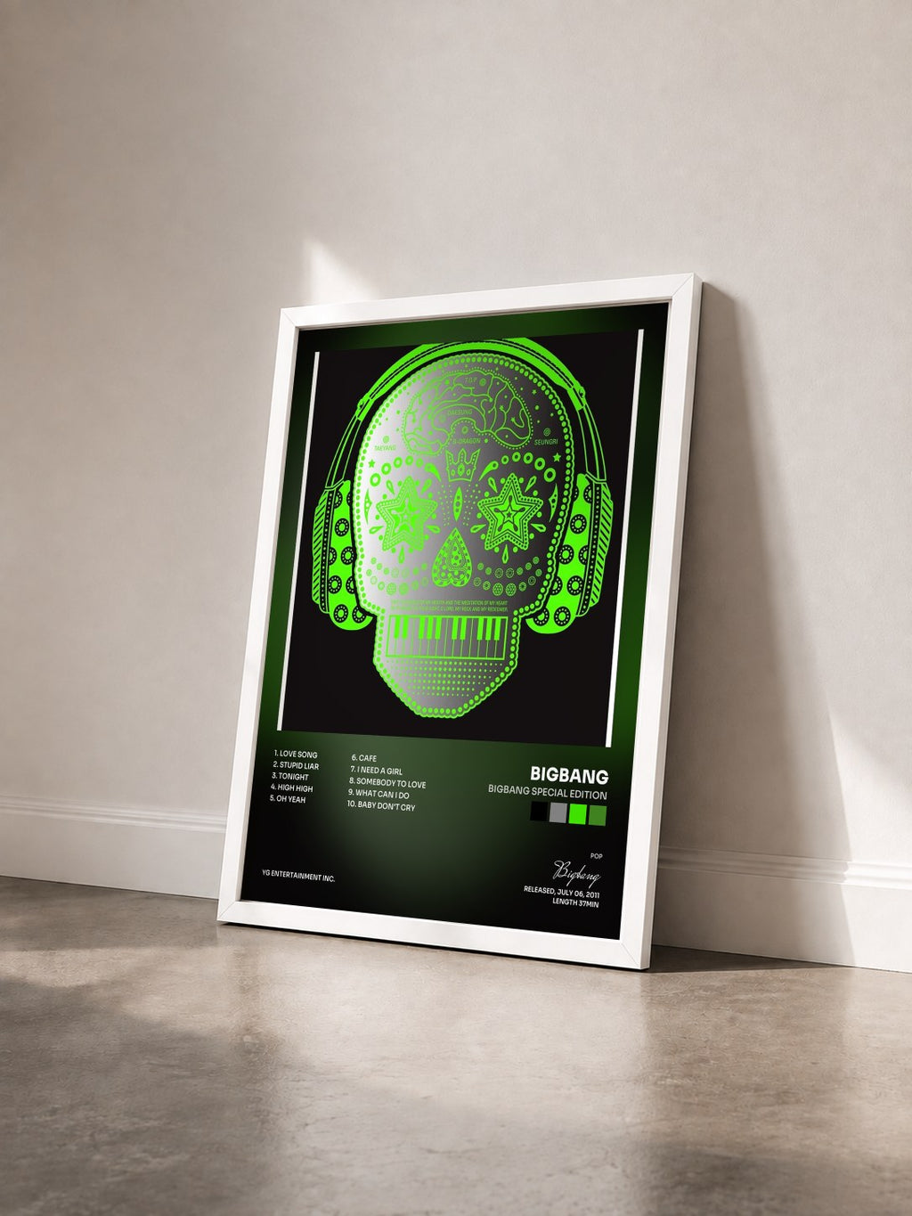 #blanc Tableau de l'album BIGBANG Special Edition de Bigbang vu de trois quarts, cadre blanc