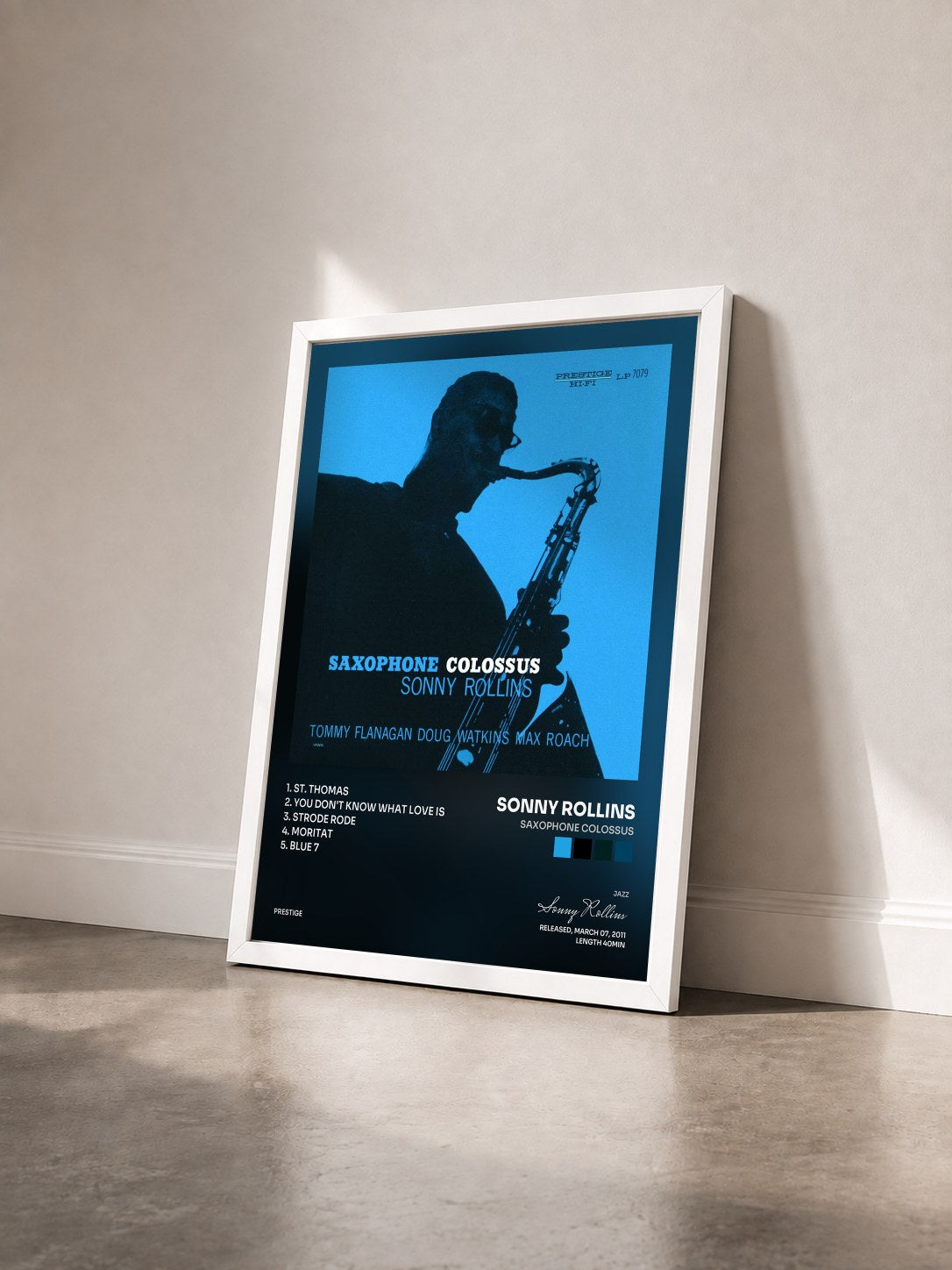 #blanc Tableau de l'album Saxophone Colossus de Sonny Rollins vu de trois quarts, cadre blanc
