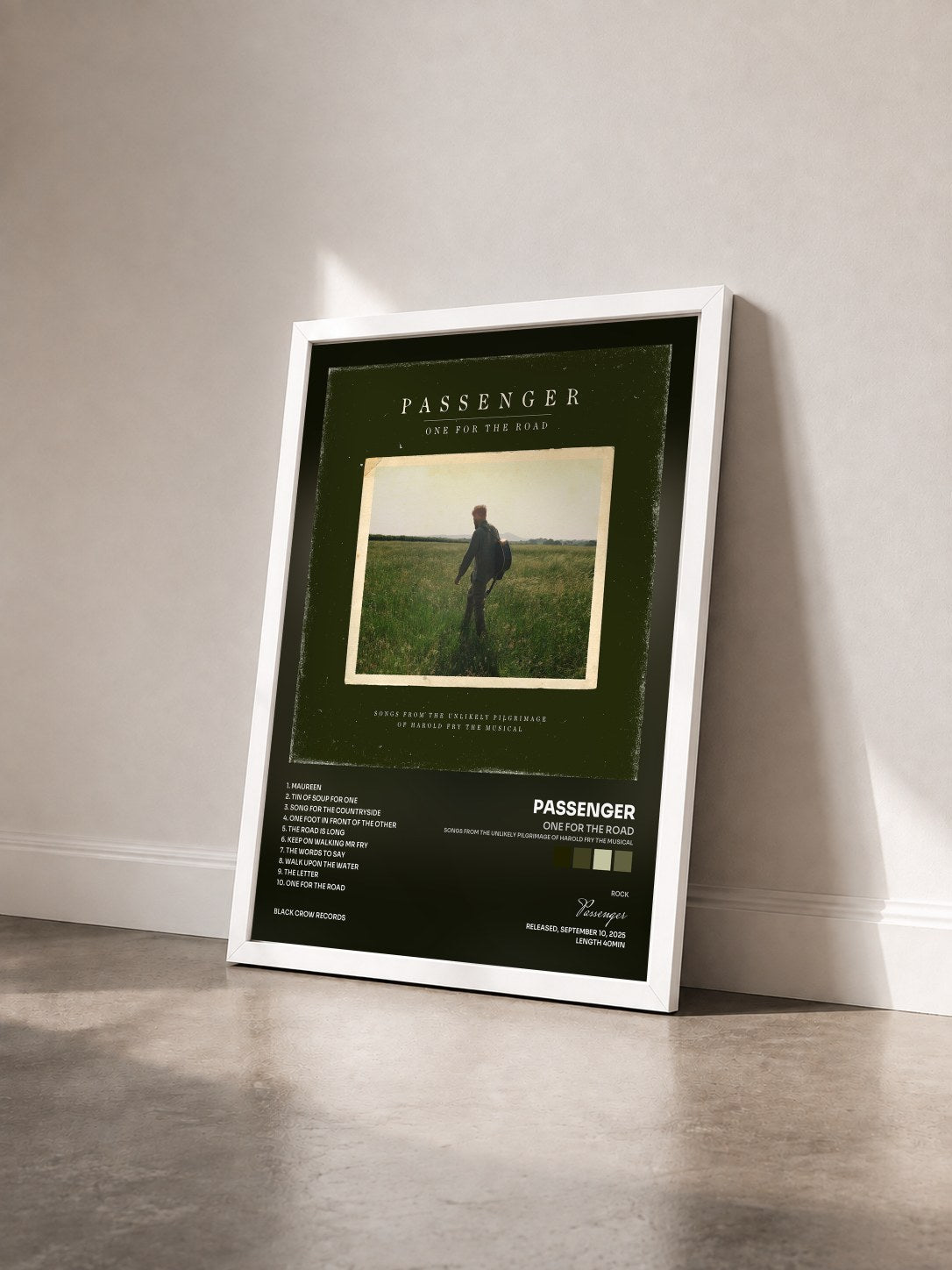 #blanc Tableau de l'album One for the Road (Songs from the Unlikely Pilgrimage of Harold Fry the Musical) de Passenger vu de trois quarts, cadre blanc
