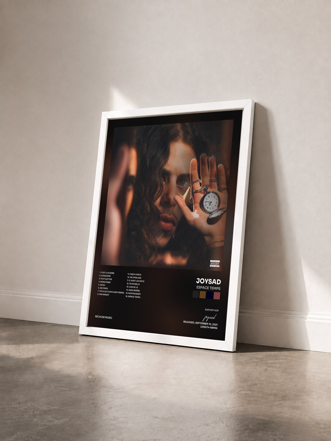 #blanc Tableau de l'album Espace temps de joysad vu de trois quarts, cadre blanc