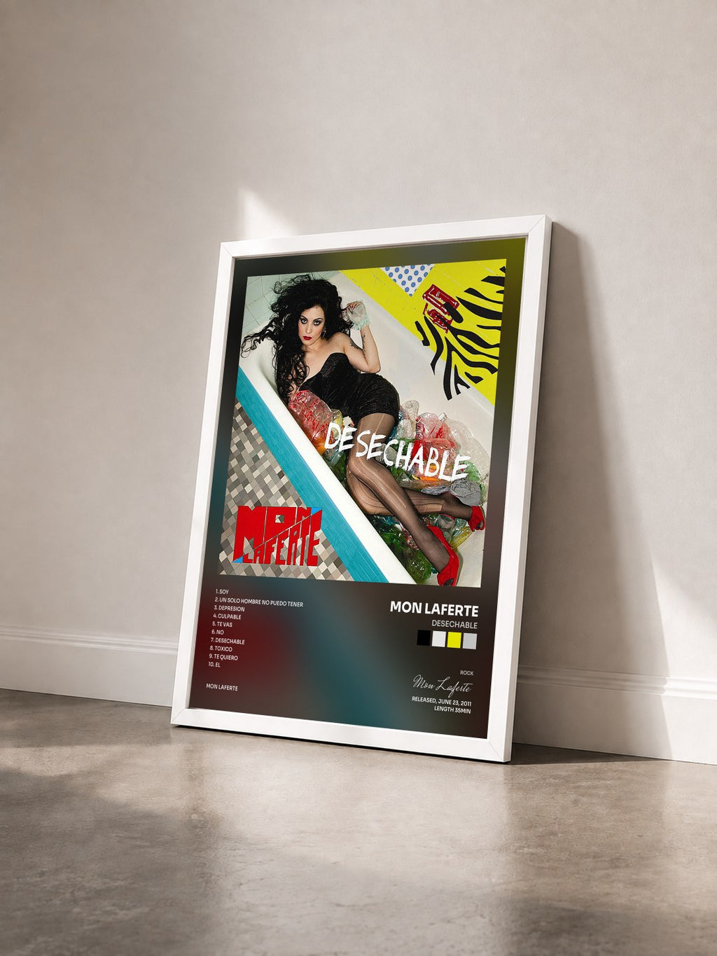#blanc Tableau de l'album Desechable de Mon Laferte vu de trois quarts, cadre blanc