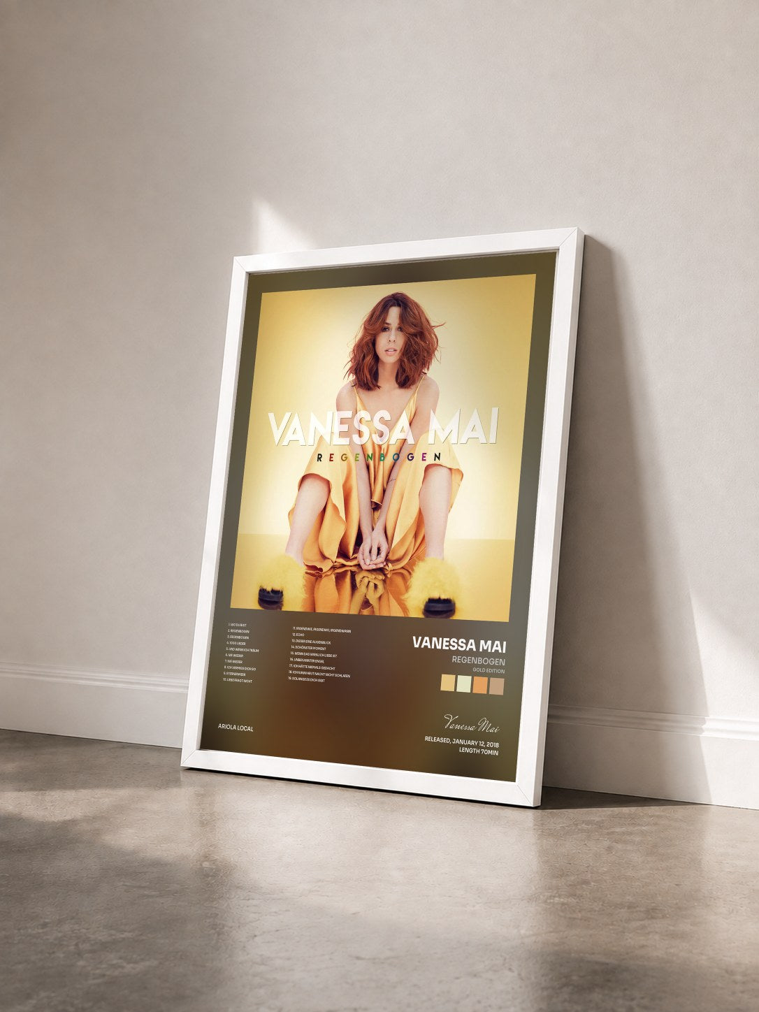 #blanc Tableau de l'album Regenbogen (Gold Edition) de Vanessa Mai vu de trois quarts, cadre blanc