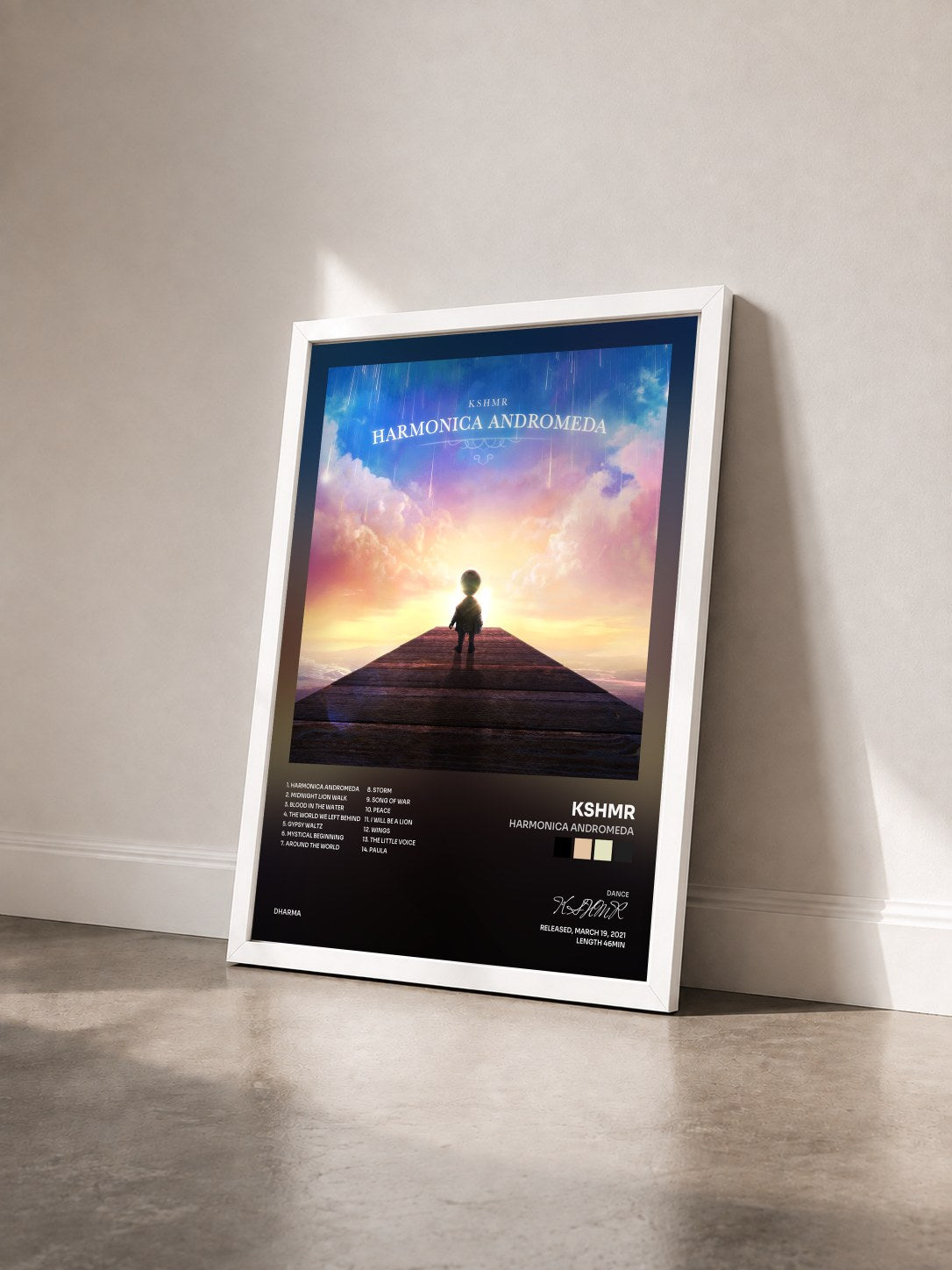 #blanc Tableau de l'album Harmonica Andromeda de KSHMR vu de trois quarts, cadre blanc