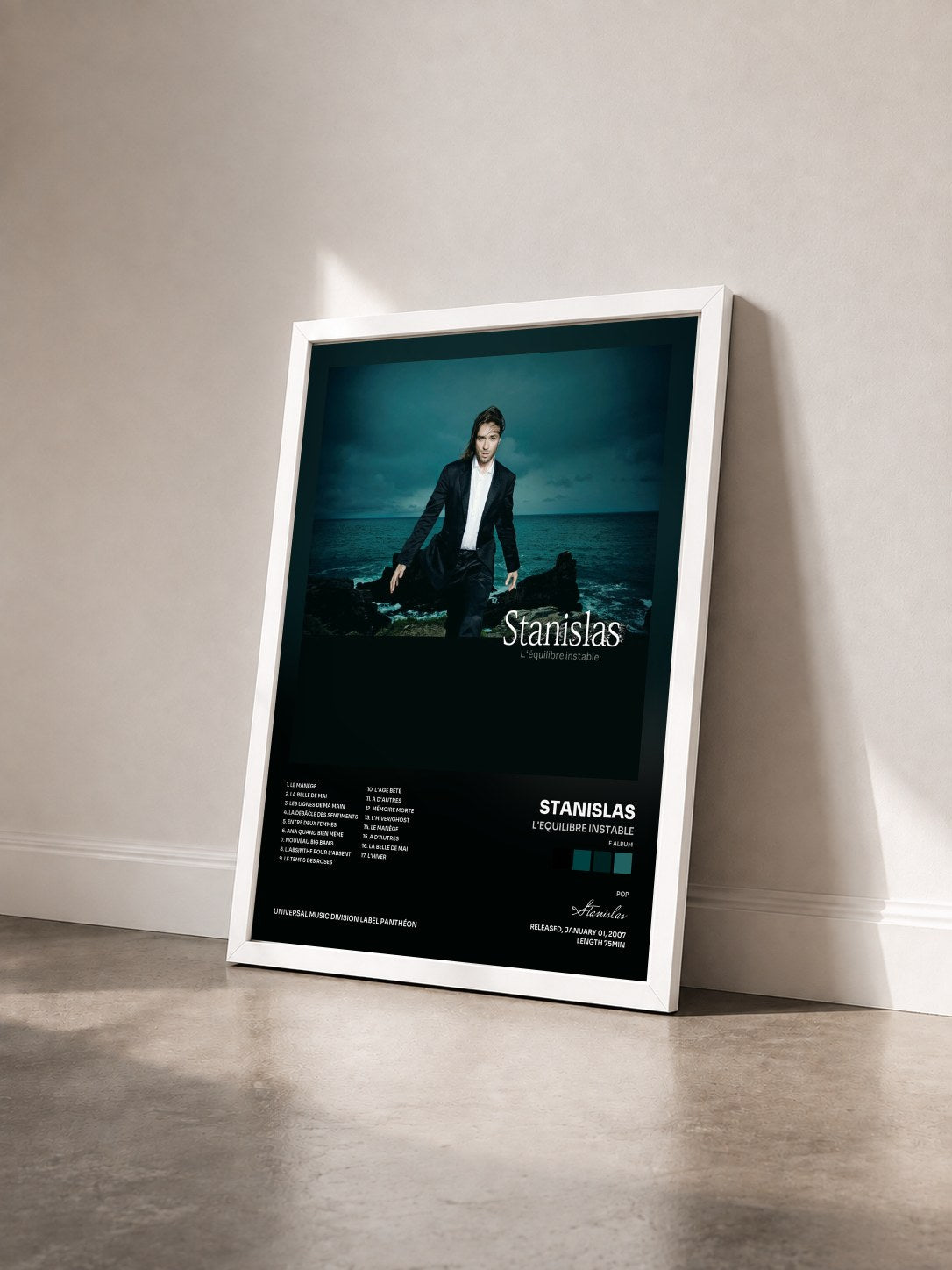 #blanc Tableau de l'album L'Equilibre Instable (e album) de Stanislas vu de trois quarts, cadre blanc