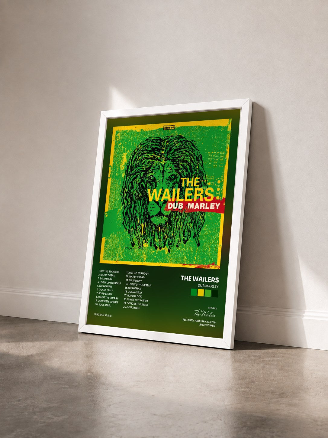 #blanc Tableau de l'album Dub Marley de The Wailers vu de trois quarts, cadre blanc