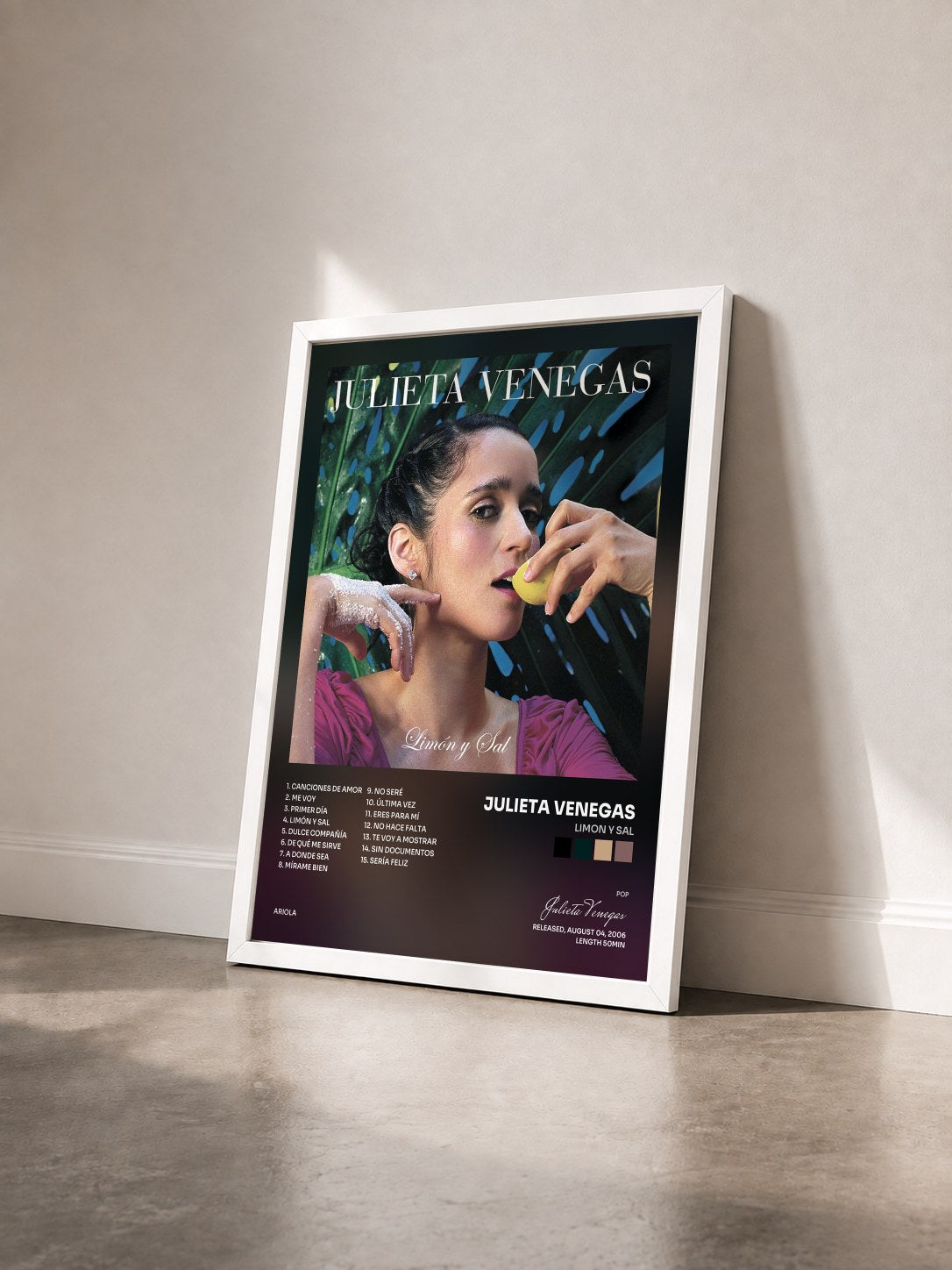 #blanc Tableau de l'album Limon Y Sal de Julieta Venegas vu de trois quarts, cadre blanc