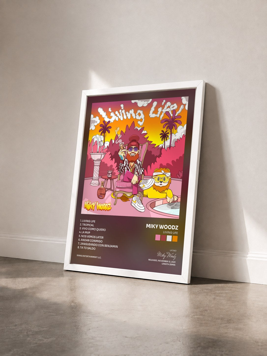 #blanc Tableau de l'album Living Life de Miky Woodz vu de trois quarts, cadre blanc