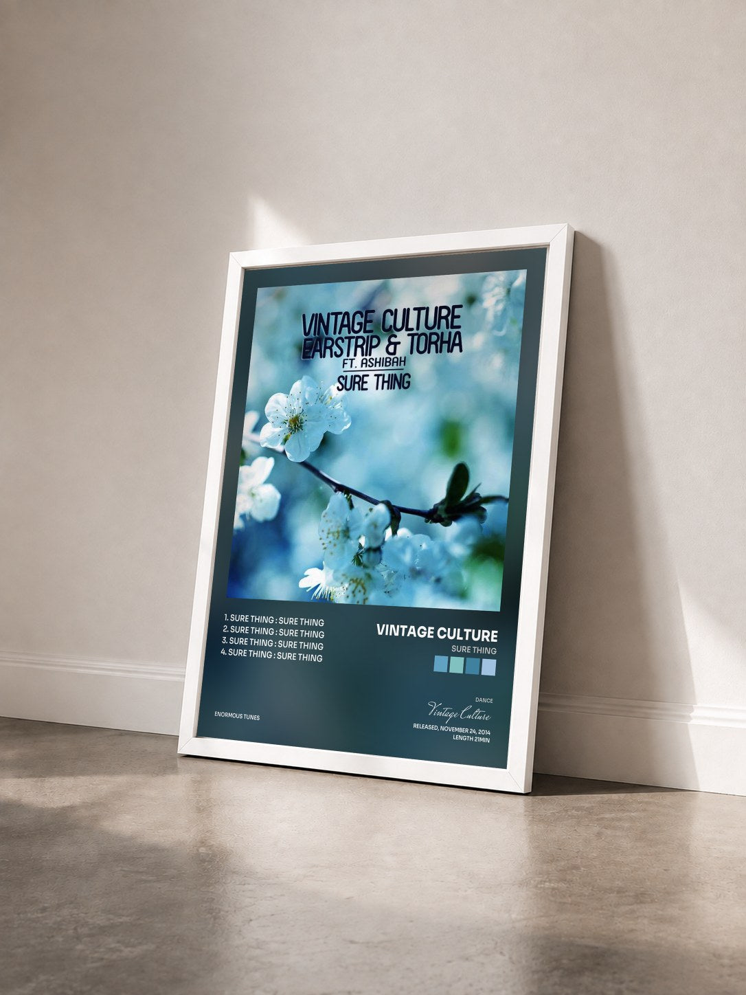 #blanc Tableau de l'album Sure Thing de Vintage Culture vu de trois quarts, cadre blanc