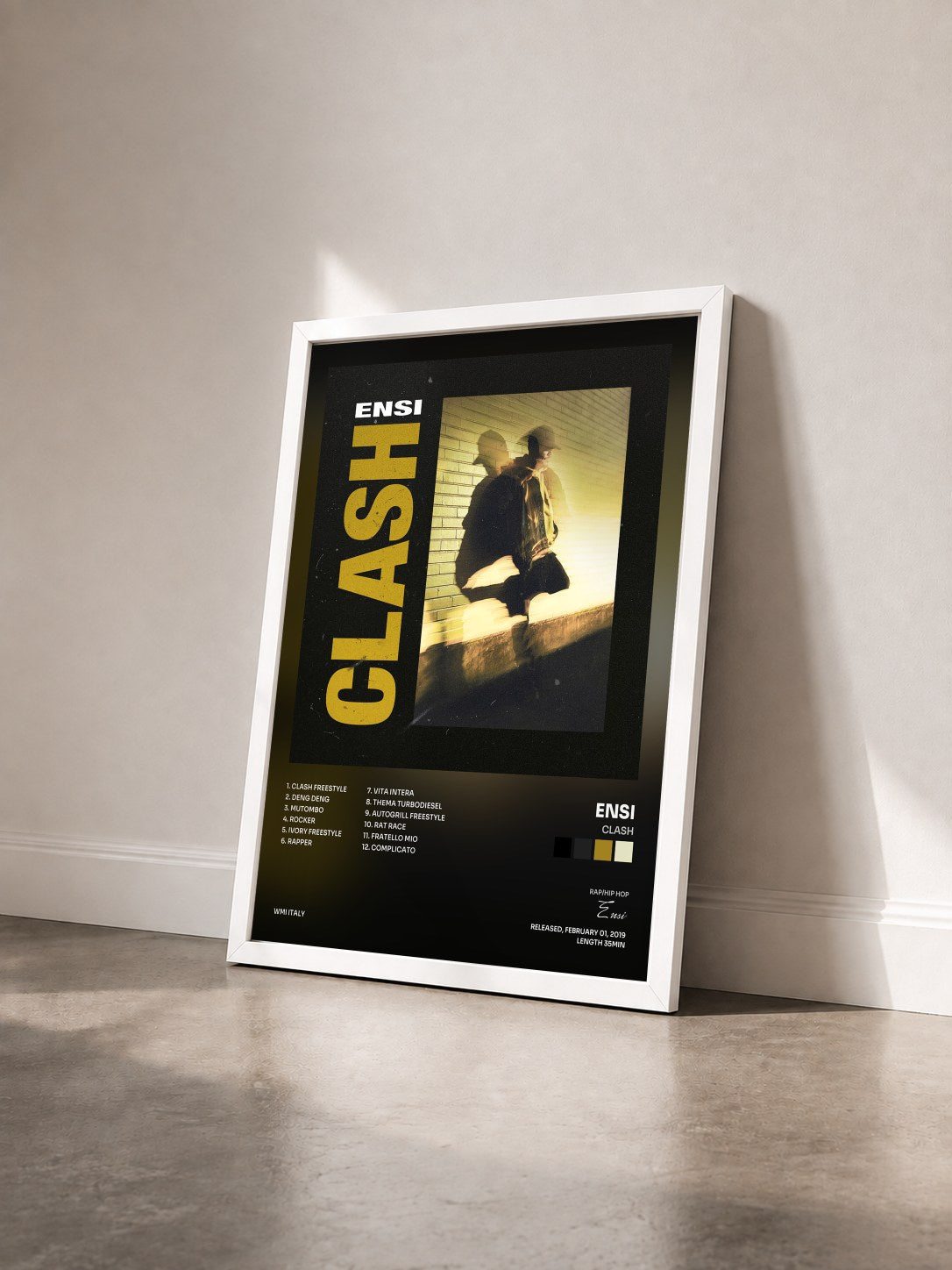 #blanc Tableau de l'album CLASH de Ensi vu de trois quarts, cadre blanc