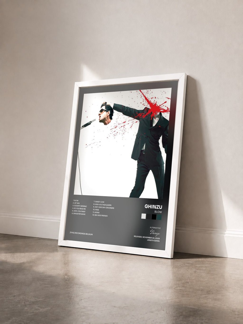 #blanc Tableau de l'album Blow de Ghinzu vu de trois quarts, cadre blanc
