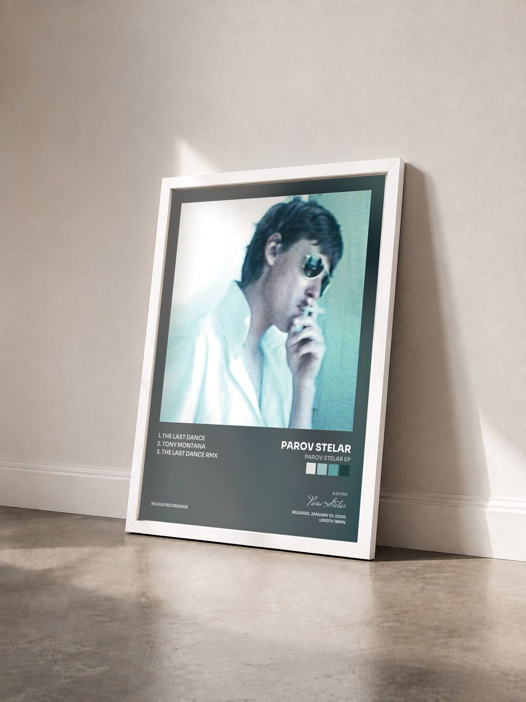 #blanc Tableau de l'album Parov Stelar Ep de Parov Stelar vu de trois quarts, cadre blanc