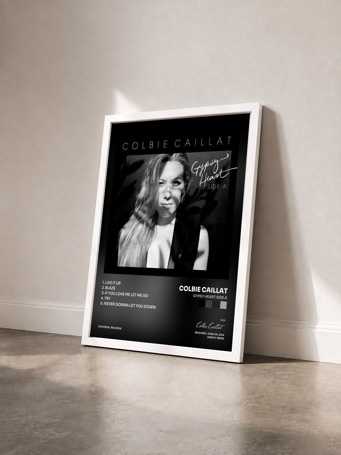 #blanc Tableau de l'album Gypsy Heart Side A de Colbie Caillat vu de trois quarts, cadre blanc